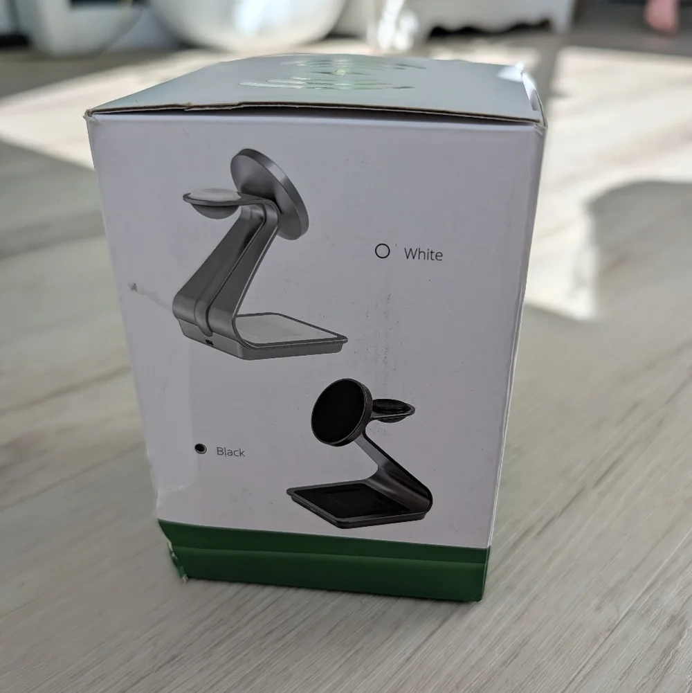 Aluminum Alloy Wireless Charging Station - Black